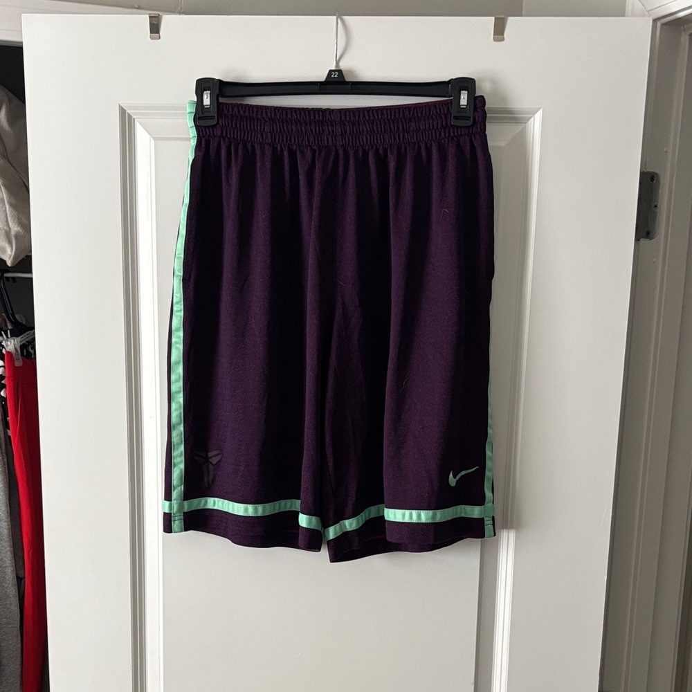 Nike Kobe Men's Athletic Shorts in Purple and Green